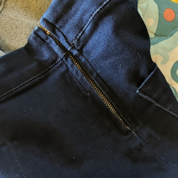 High Waisted Shorts - Picture 3 of 4